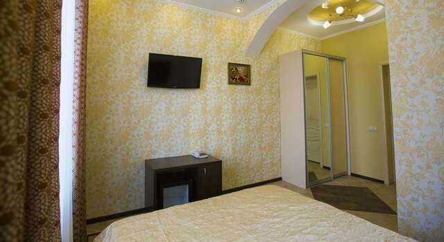 Гостиница Monomakh | Hotel Томск-25